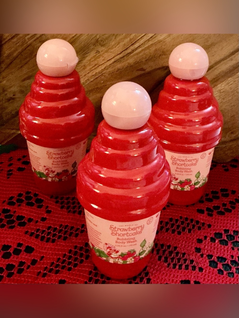 🍓Strawberry Shortcake Red & Pink Bubbling Body Wash🍓
